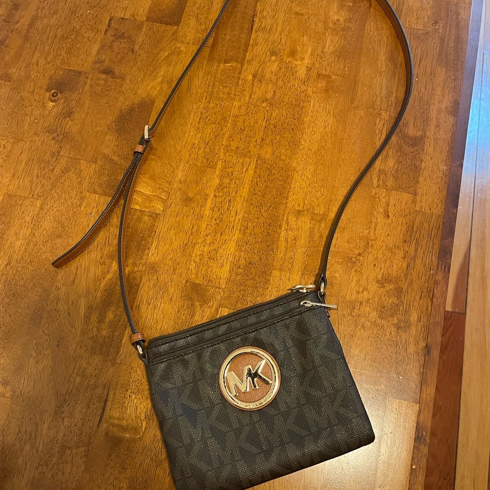 Michael Kors Cross Body